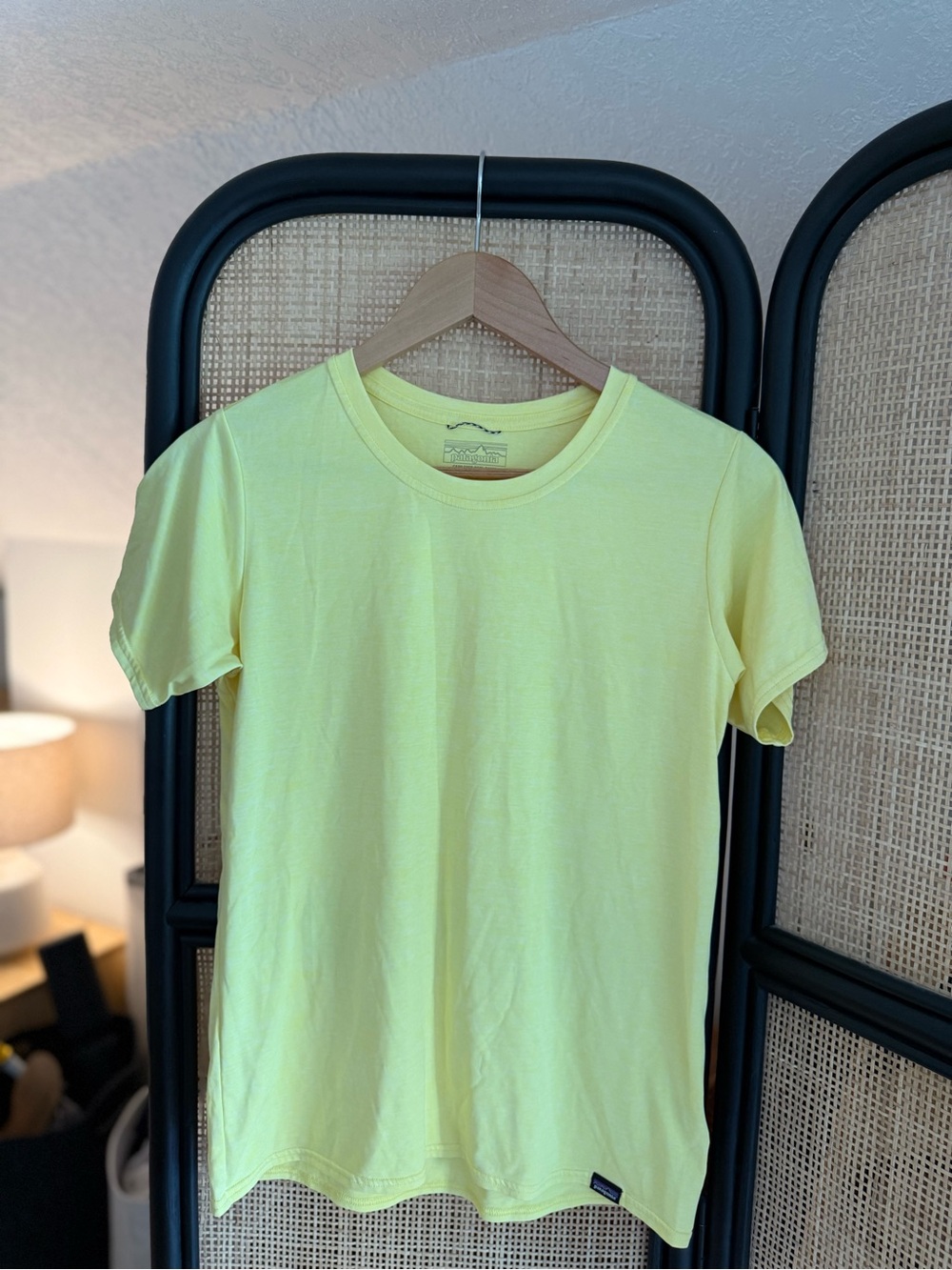 Patagonia Women’s Capilene Cool Short Sleeved Tee Shirt UPF Yellow Small